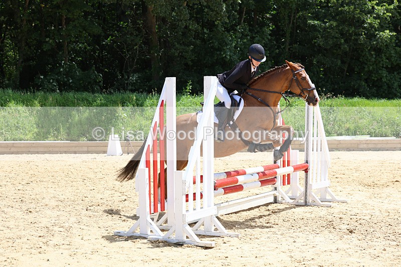 3E7A2111 - Class 4: 70 -75cm Part A