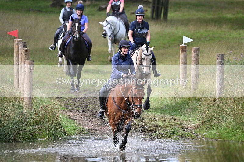 WJ7_1718 - Time at Water 10:48 to 11:13