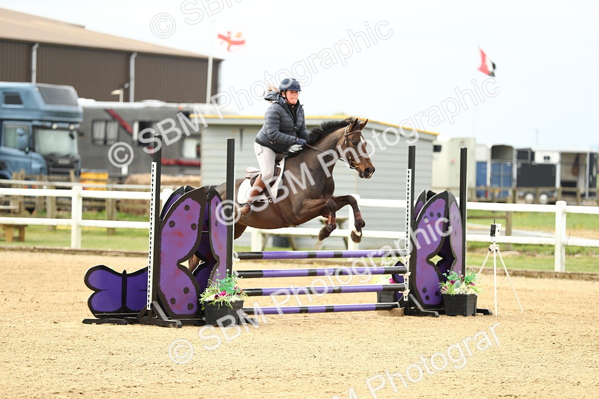 SBM_000014 - Class 1 - Clear Round - 80cm