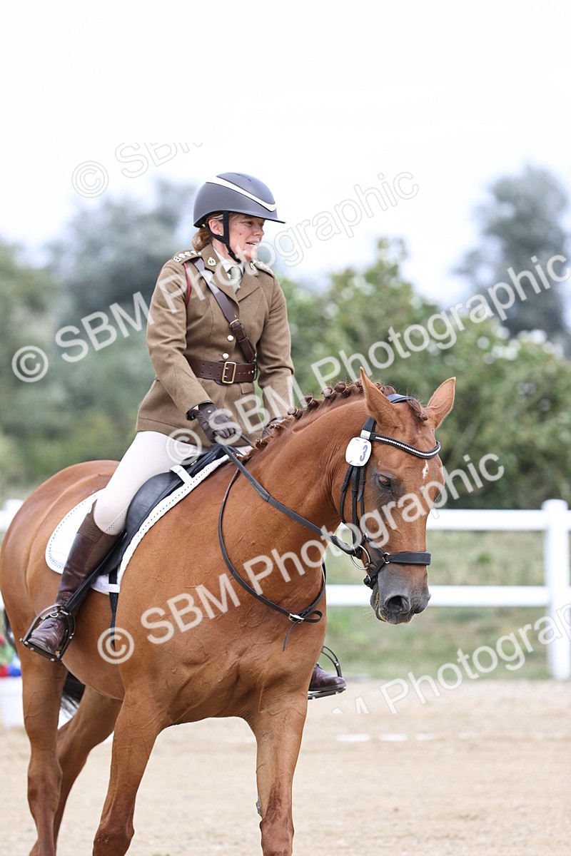 SBM_017410 - Class 14 - Novice 23 - 13.52-14.55