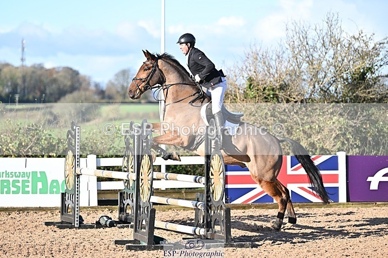 241120X-103916-00147 - Cls 02A&B Snr Disc & 100 Open