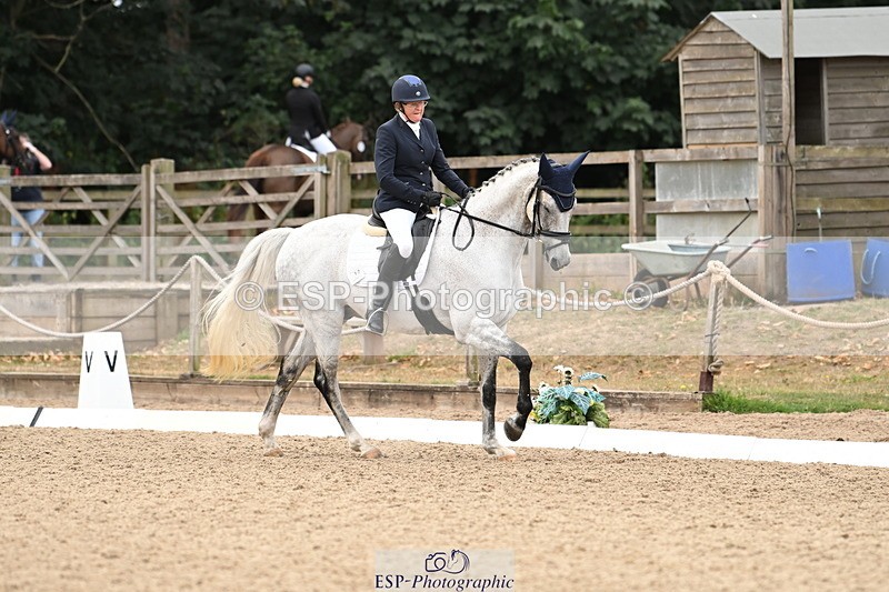 250808A-101253-00064 - 017-Frances.Goodhind-Dysart.Elite