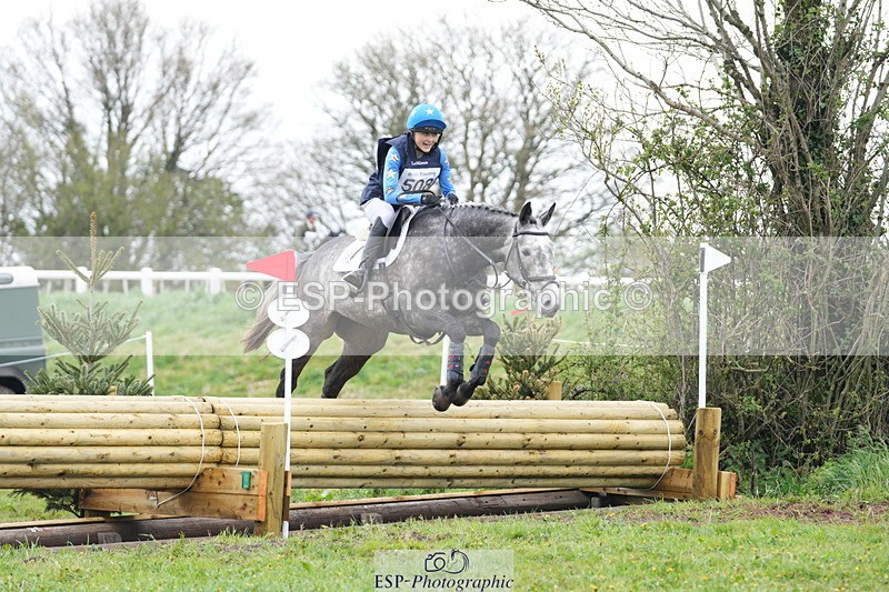 250419-100406-08986 - 508-Maisy.Miller-HEADDON.SWAN.SONG