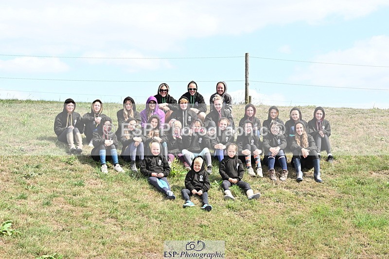 250821B-135716-00480 - Stable Shots and Group Photo