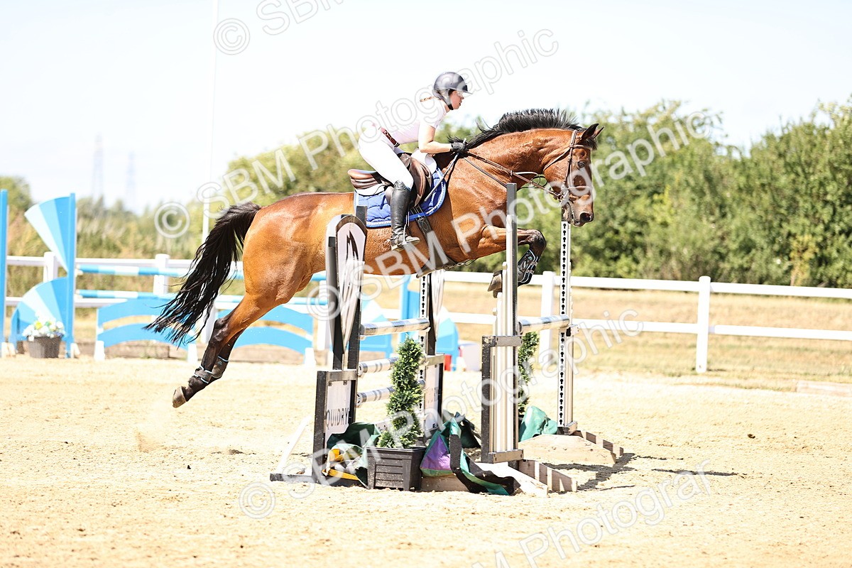 SBM_014836 - Class 15 - Senior Newcomers - 1.10m Open