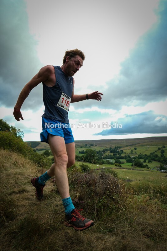 DSCF5291 - Reeth Fell race seniors