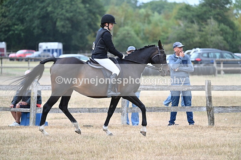 WJ7_1162 - Class 8 Ridden Veterans