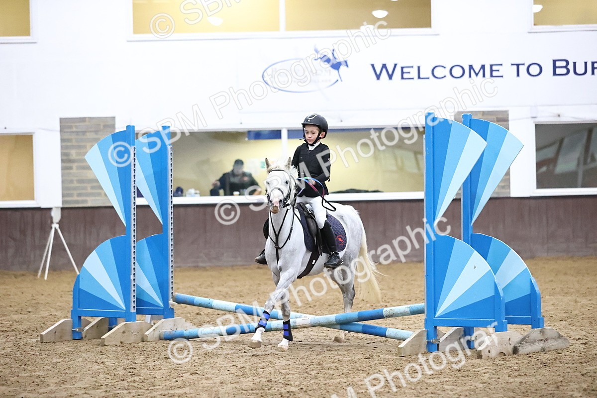 SBM_000068 - Class 1 - Fox Farriers 30cm