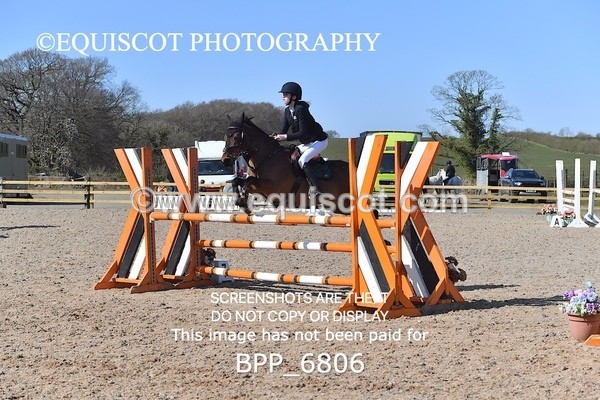 BPP_6806 - CLASS 14 SUN Springboard 128cm/ 138cm Restricted Handicap