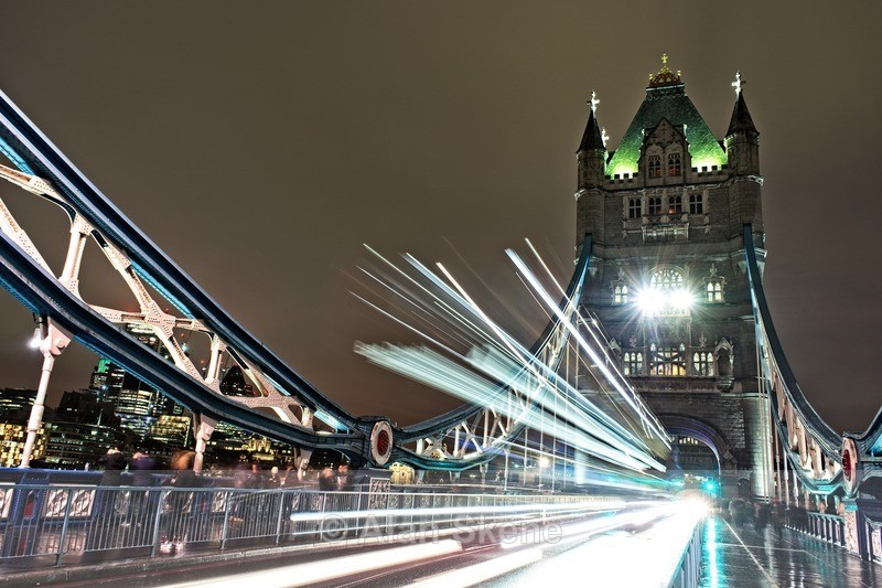 DSC09957 - London low light