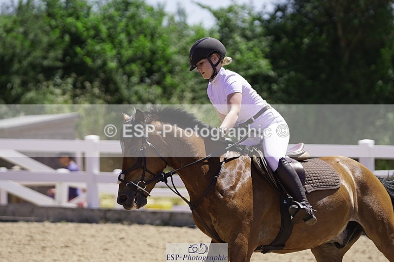 230624A-132202-01570 - Cls 24 Pony Discovery & 90cm Open