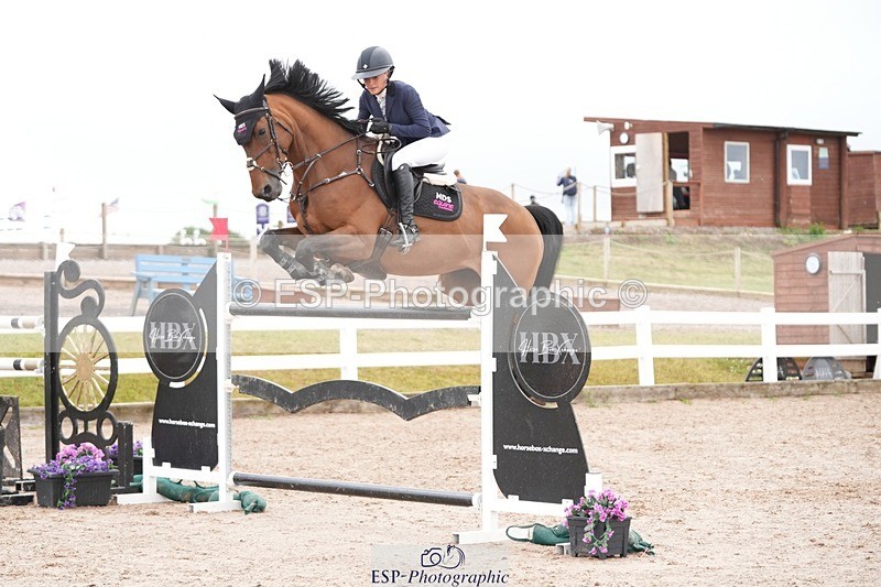 250720-092359-18135 - Cls16, 1 Star Silver Tour Accumulator