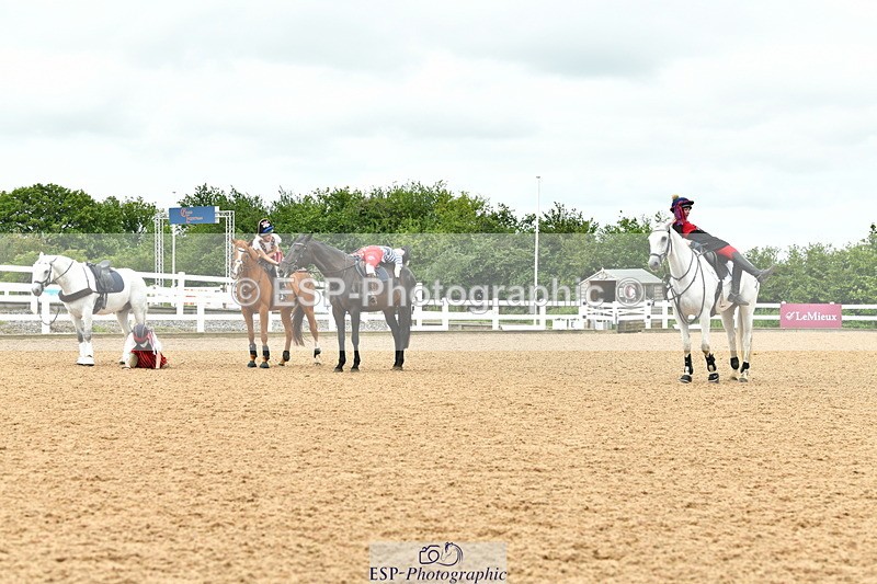 230804A-110914-02162 - Musical Ride