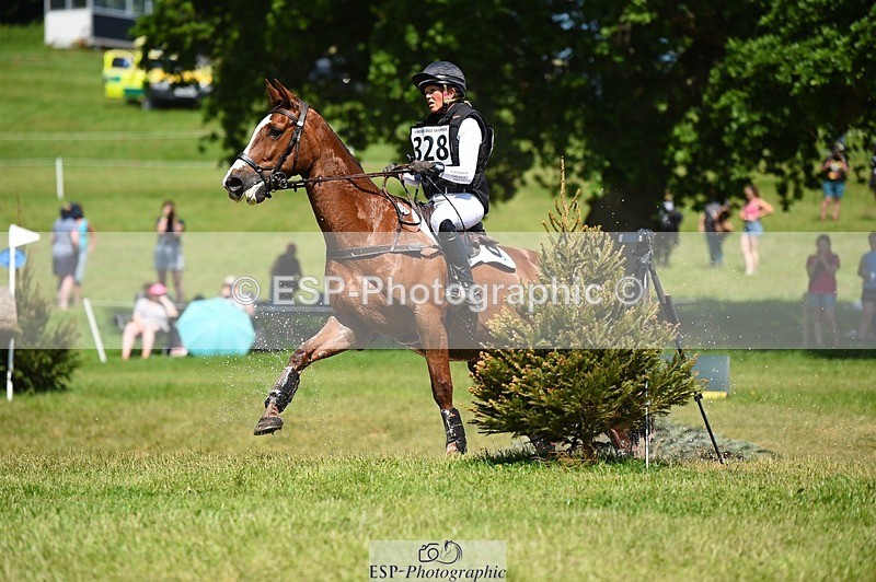 230527-143034-10105 - 328-GREENLOUGH_CROSS-Kelly_Mccarthy-maine-XC
