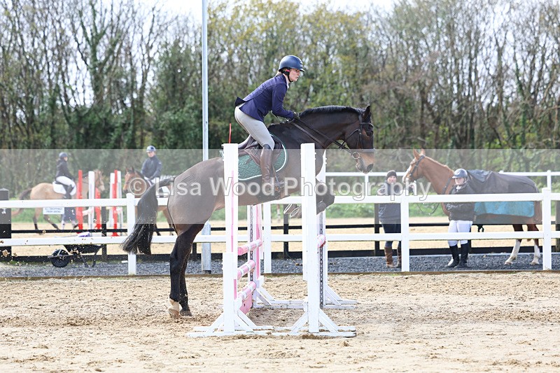 3E7A0789 - Class 4: Senior British Novice/90cm open