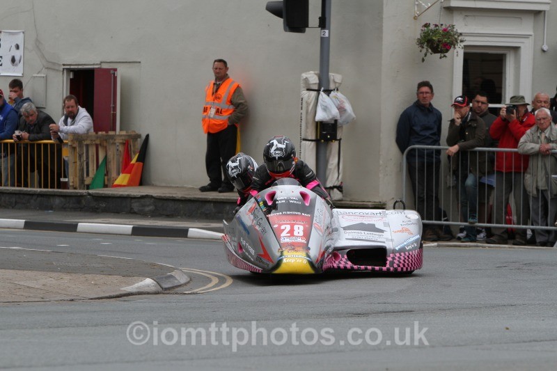 Peter Alton & Keith Brotherton - Sure Sidecar Race 2