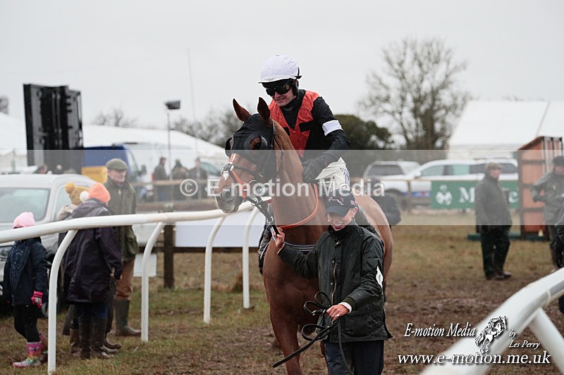 PtP 260125 847 - Cocklebarrow Point-to-Point racing with the Heythrop Hunt 26/01/25