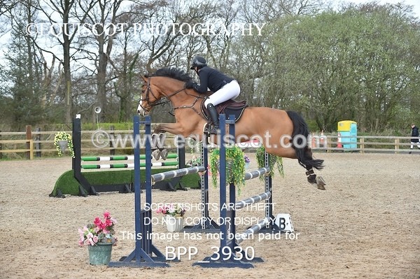 BPP_3930 - CLASS 4 Senior Newcomers/ 1.10m Open