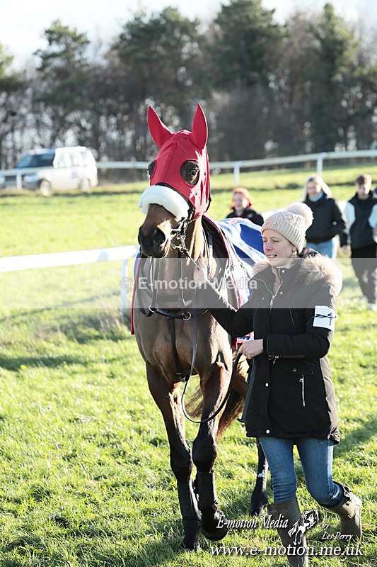 PtP 301125  0446 - Hursley Hambledon Point-to-Point Larkhill Racecourse 30/12/2025