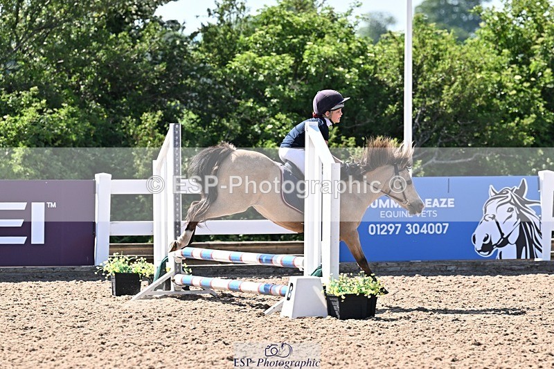 250513-154758-00057 - Clr Rnd & 60cm