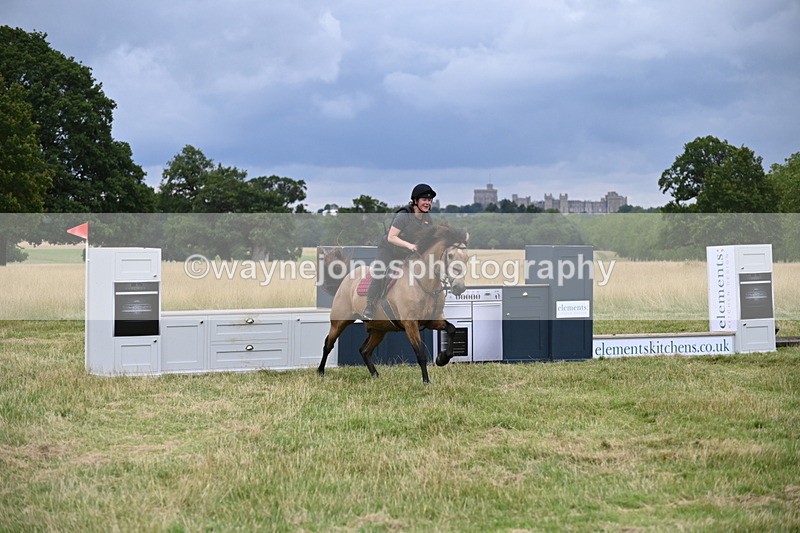 WJ6_3068 - Time at Jump 11:06 to 11:40