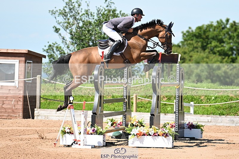 240719A-112844-10531 - Cls 2, 3 Star Small Tour 1.40m