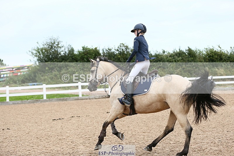 230716A-144304-04004 - Class 25a Pony Fox & 1.10 Open