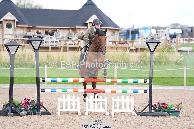 241005A-114608-04612 - SAT Cls 9 Snr Discovery &1m Open