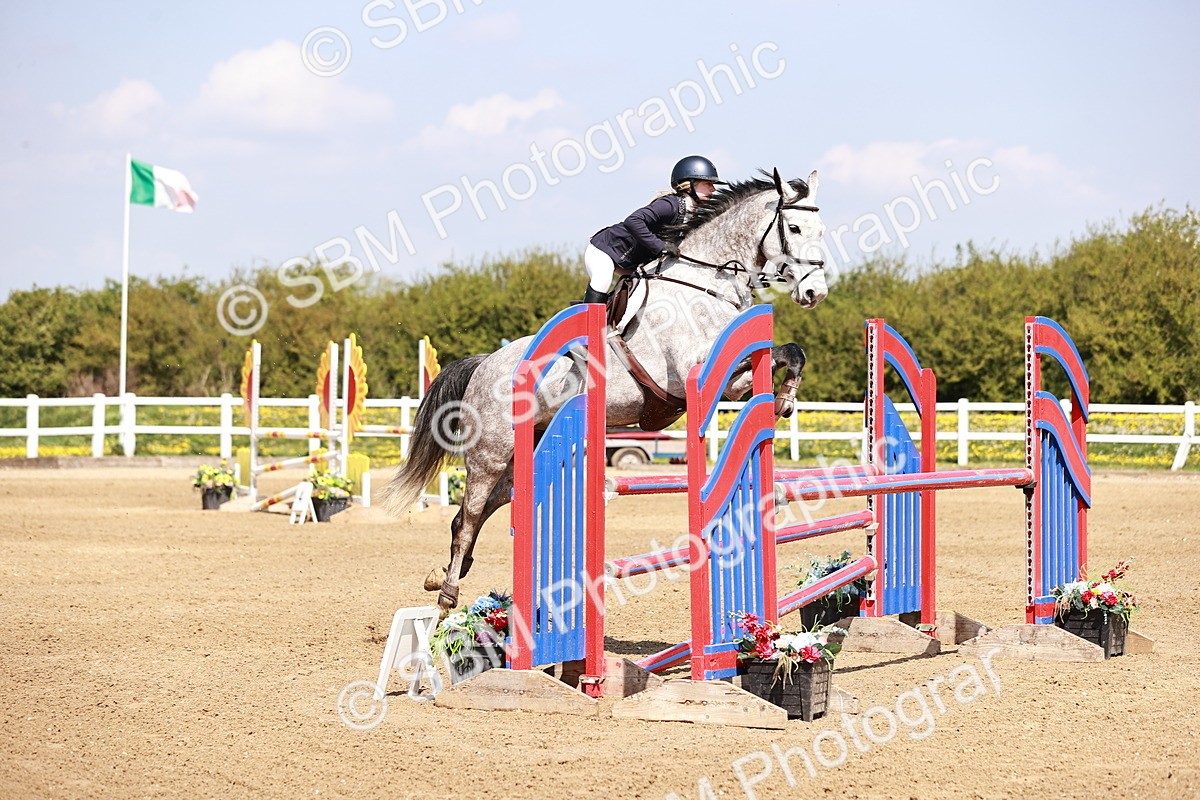  - Class 23 - Senior 1.05m