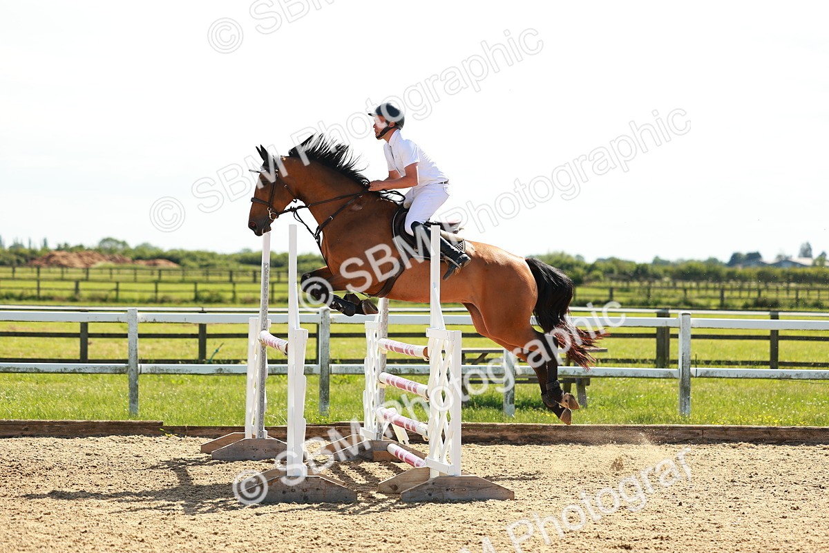 SBM_002872 - Class 4 - Senior Newcomers - 1.10m
