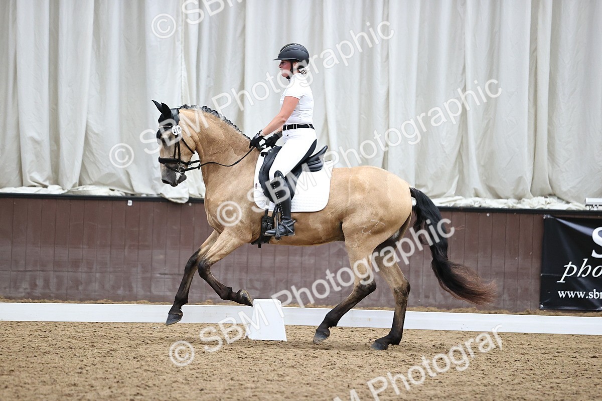 SBM_003191 - Novice 4 - 14.47-16.34