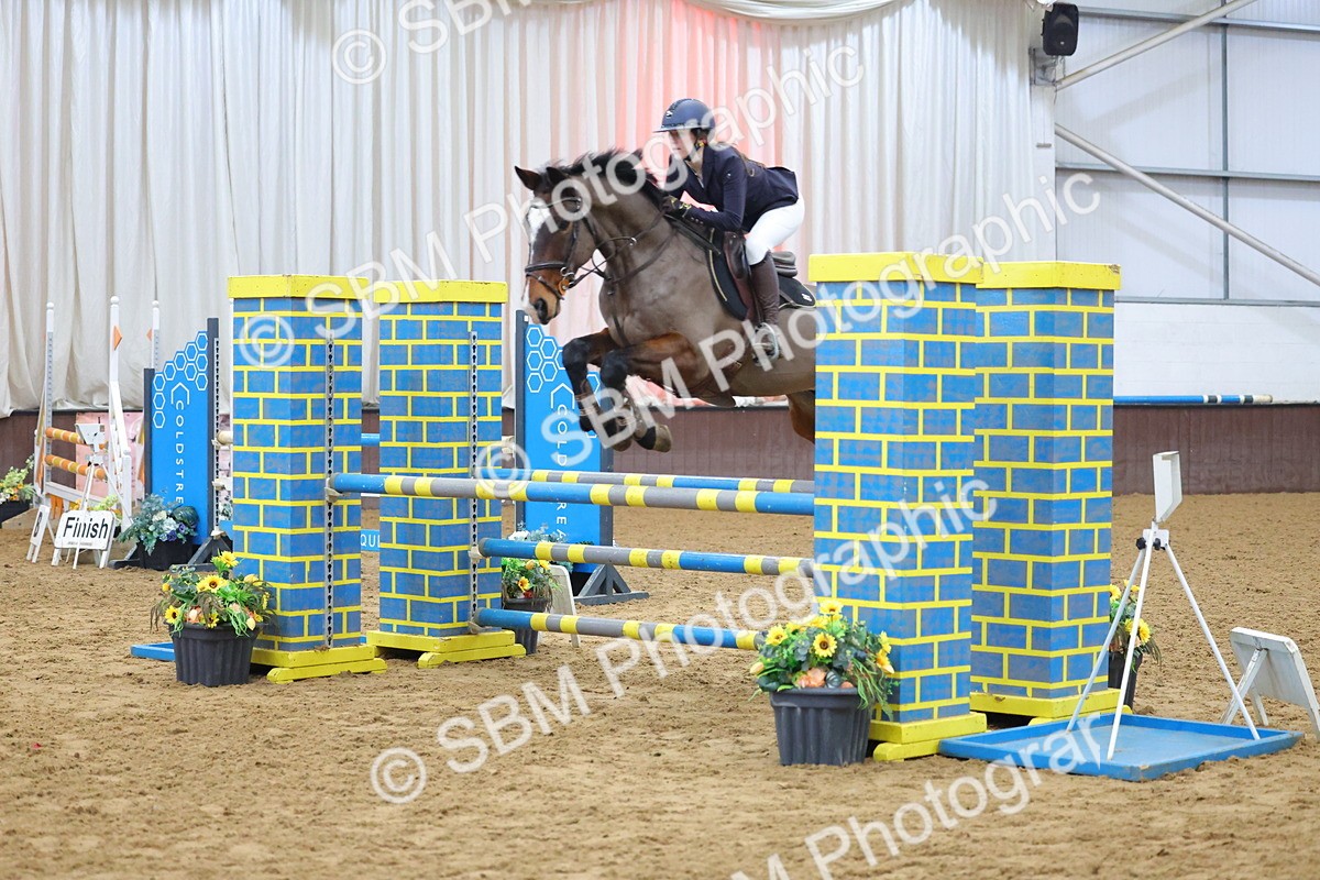 SBM_008393 - Class 21 - Nupafeed Supplements Senior Discovery/ 1m Open - First Round (1.00m)