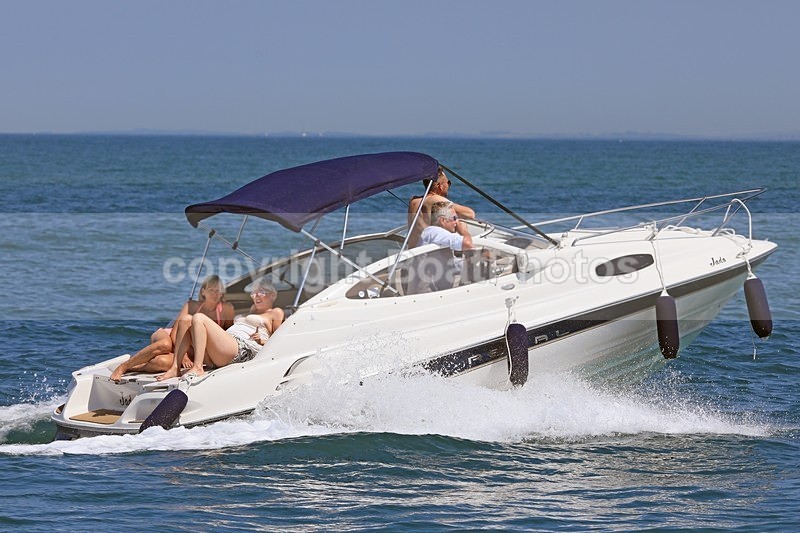 170618 JADA 1Y3A6110 - Motorboats - Open