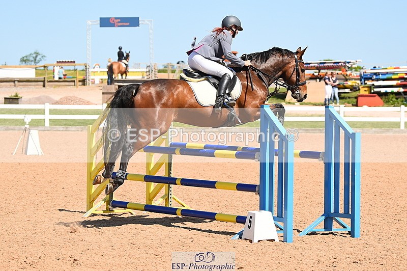 230526A-151132-02055 - Cls 12 1.05m Amateur Quali