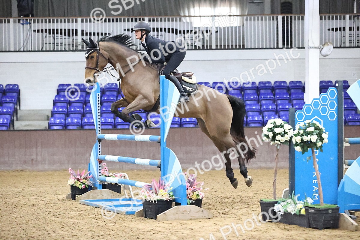 SBM_001902 - Class 10 - Senior Newcomers - 1.10m