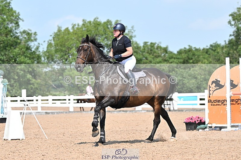 240801A-120243-00636 - Cls 10 1.05m Amateur Qualifier