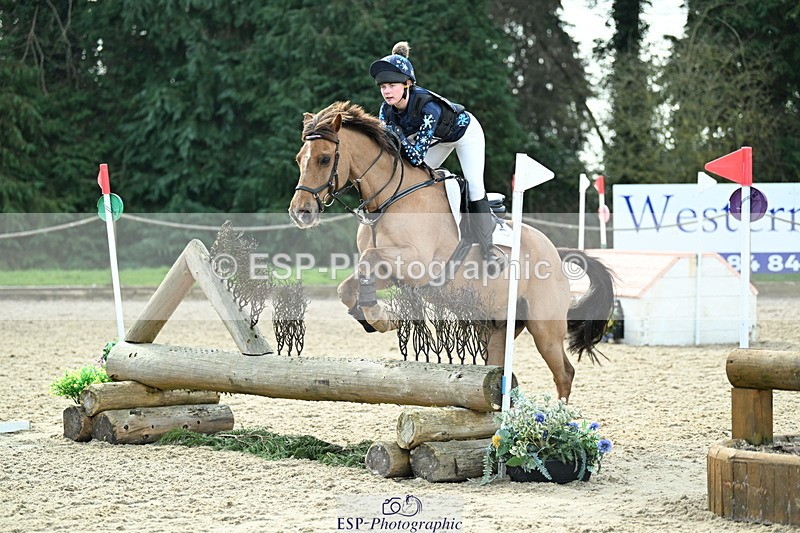 250309A-103136-00560 - Cls 01 70cm 09-50 to 10.30