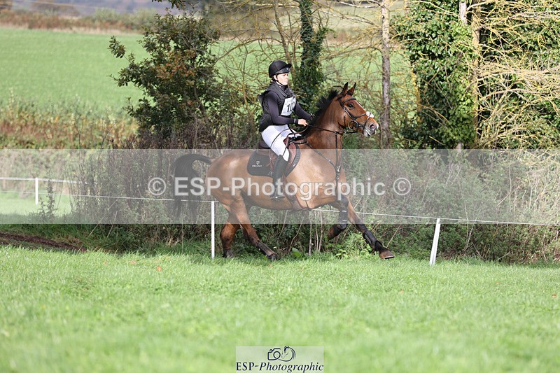 241025-122955-08062 - 102-Holly.Morris-ROYALE.LOUIS