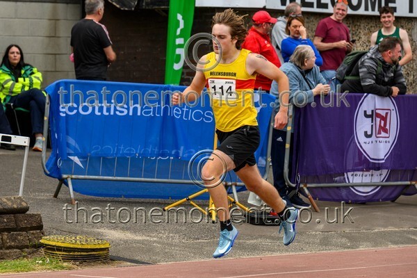 Sen25SAT-913809 - Track Male Set Two