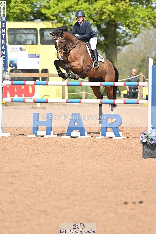 240512A-105512-17416 - Cls 48 National 1.30m Open