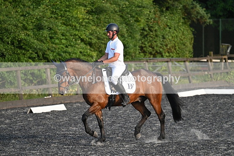 WJ7_0184 - Time 19:22 to 19:36