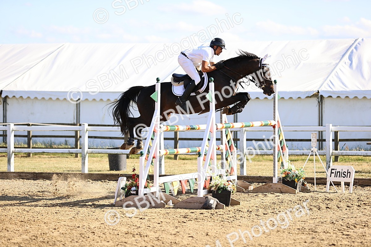 SBM_015893 - Class 18 - Senior 1.35m Open