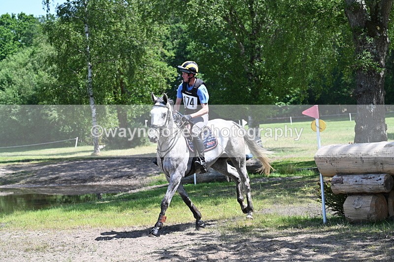 WJ7_4343 - Time 12:33 to 12:57