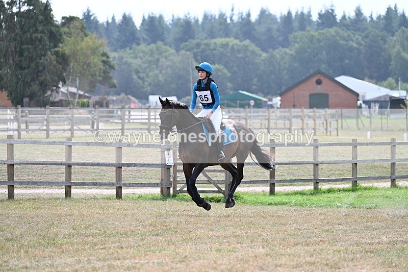 WJ7_1575 - XC Time 11:41 to 11:54