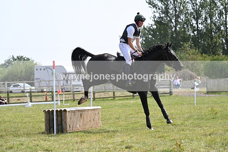 WJ7_7649 - 60cm XC Time 14:21 to 14:47