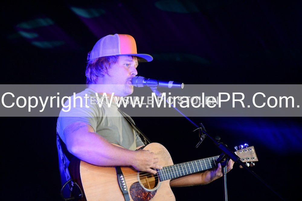 MSF_5472 - Sing it like Sheeran.