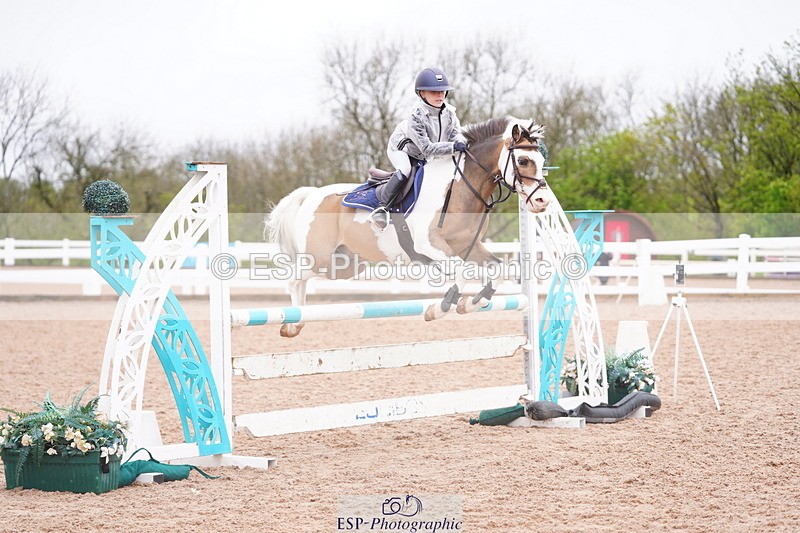 240505A-132638-06074 - Cls 18 & 19 Club & Schools 90cm