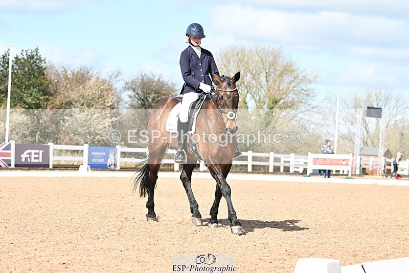 240324A-124950-02386 - Novice 28, 12.15 to 13.00