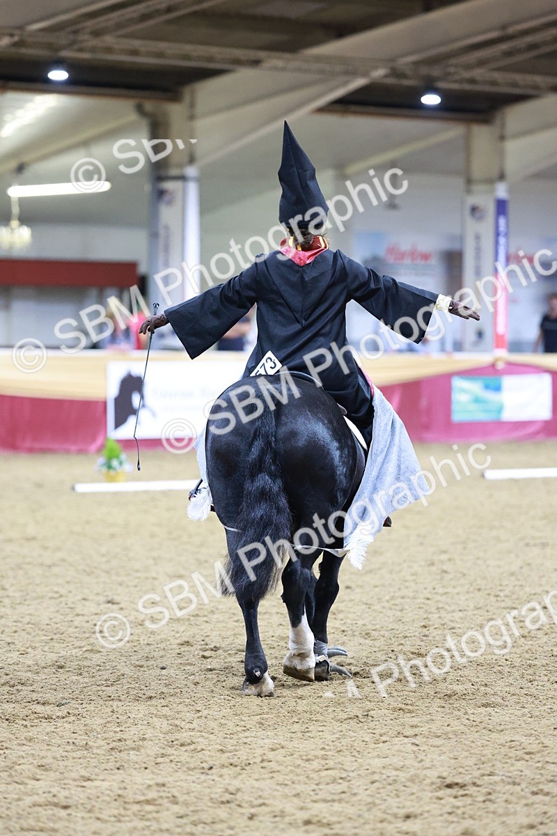 SBM_10254 - Class 62 - Strictly Fancy Dress-Age