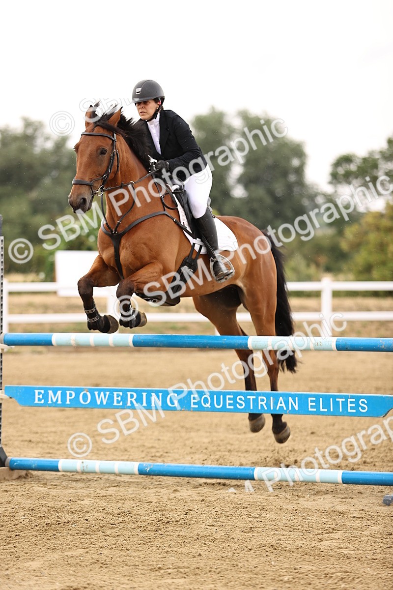 SBM_026471 - Class 12 - Amateur Championship Qualifier 1.05m